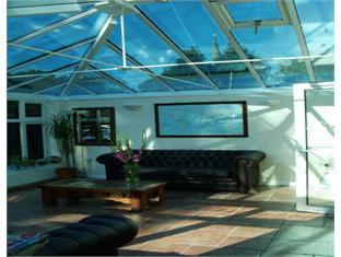 Gatwick House Hotell Horley Eksteriør bilde